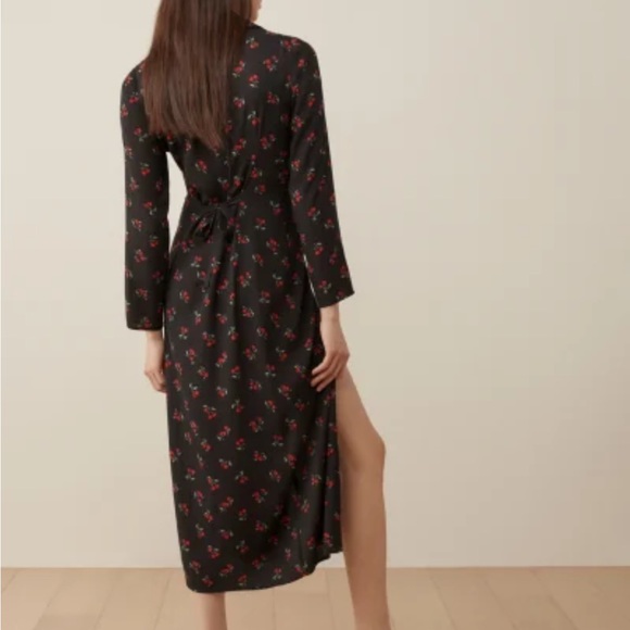 Reformation kaleb dress - Picture 4 of 10